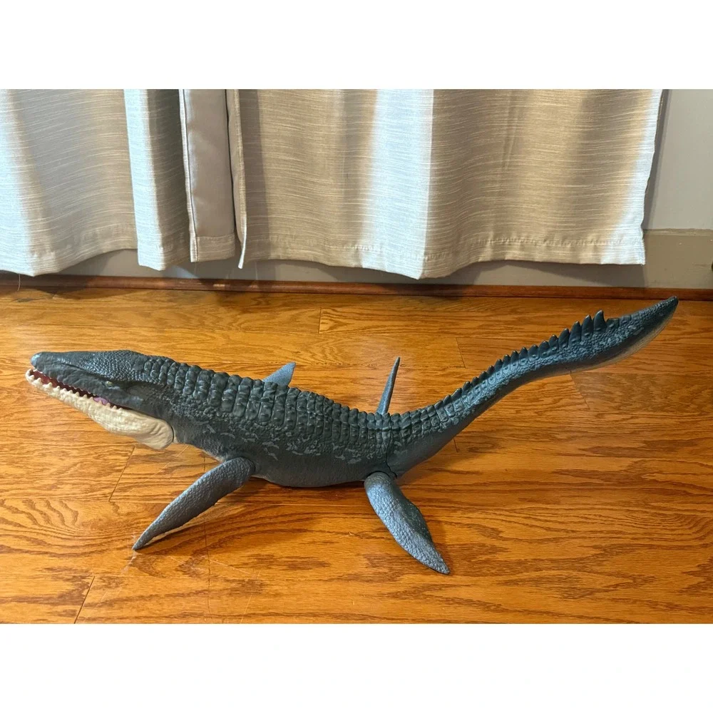 2017 Mattel Jurassic World Real Feel Mosasaurus - HUGE 28